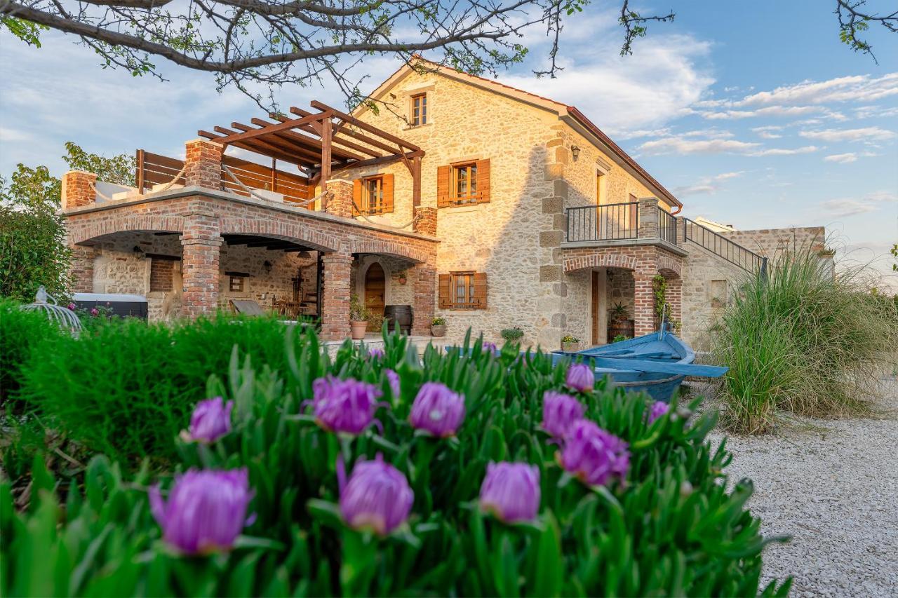 Villa Romantika Dalmacija Nin Εξωτερικό φωτογραφία